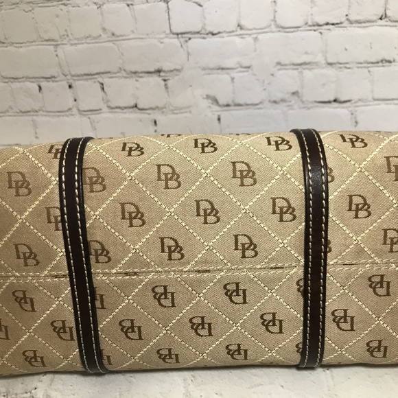 Dooney & Bourke Barrel Bag Signature Satchel - Picture 7 of 14